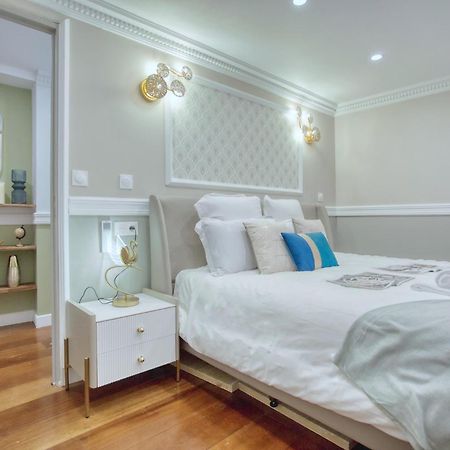 Elegant Triplex In Paris - Ideal For 10 - Aircon 외부 사진