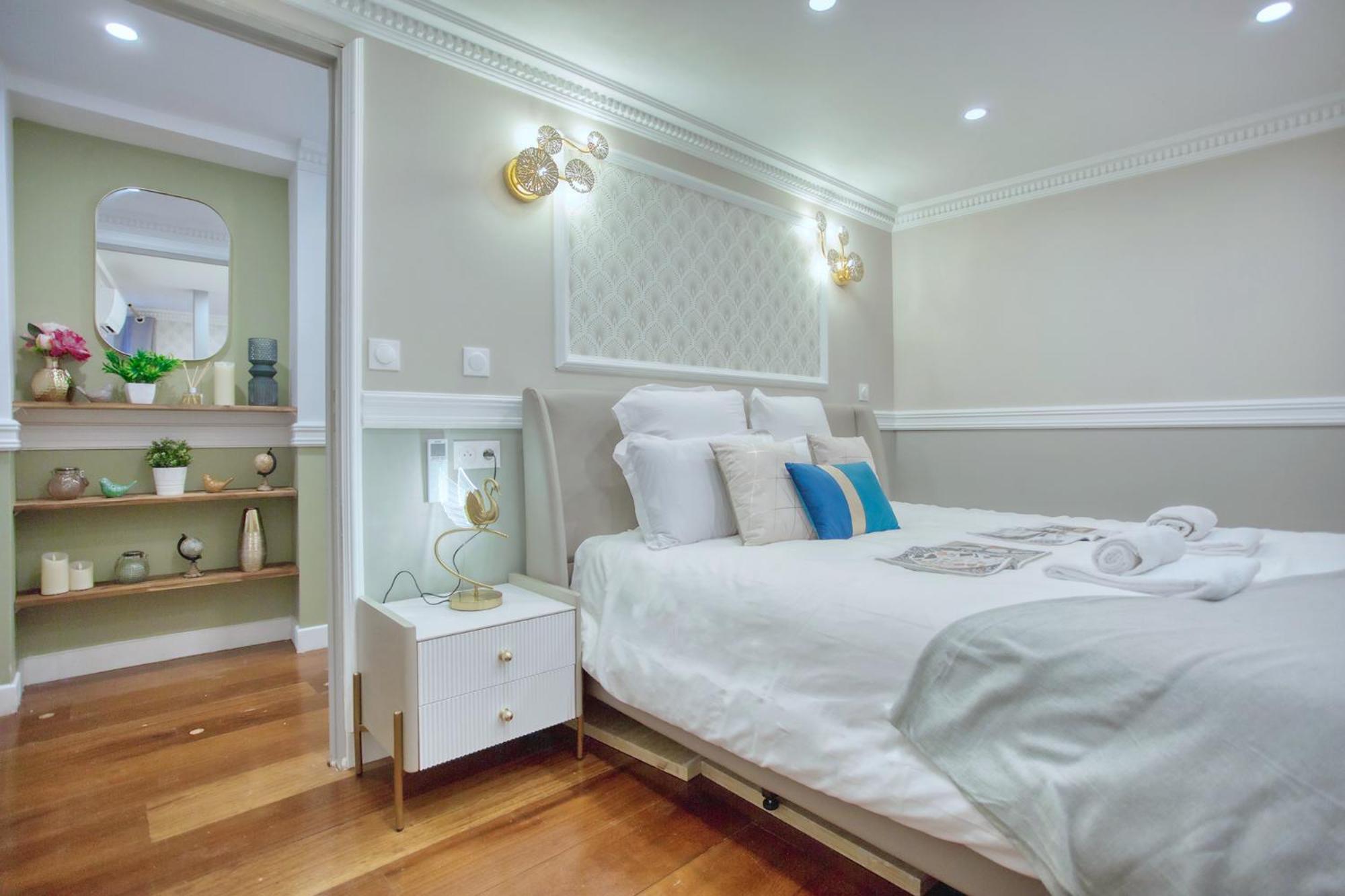 Elegant Triplex In Paris - Ideal For 10 - Aircon 외부 사진