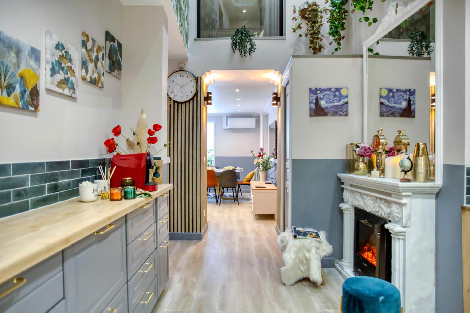 Elegant Triplex In Paris - Ideal For 10 - Aircon 외부 사진