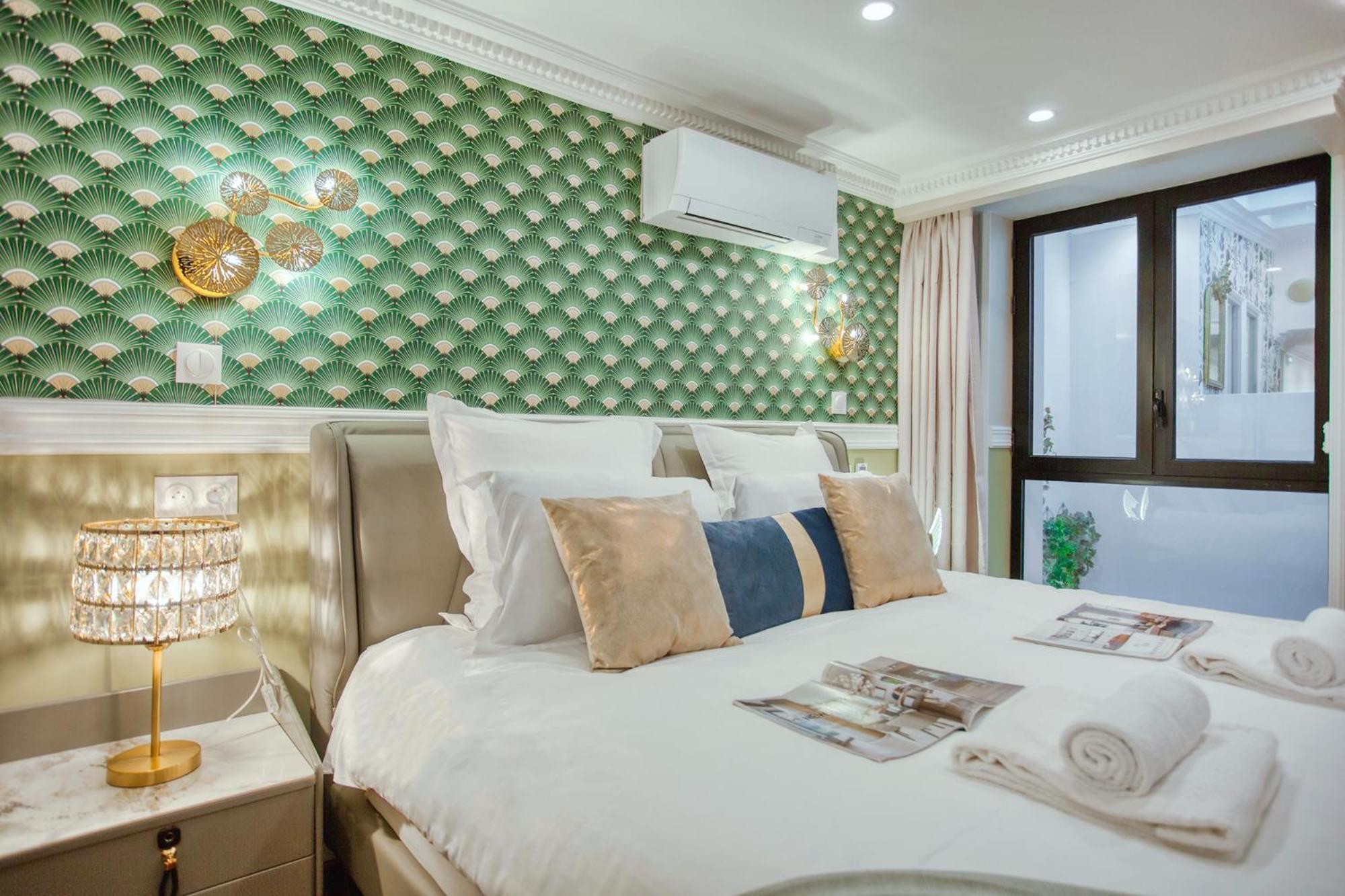 Elegant Triplex In Paris - Ideal For 10 - Aircon 외부 사진