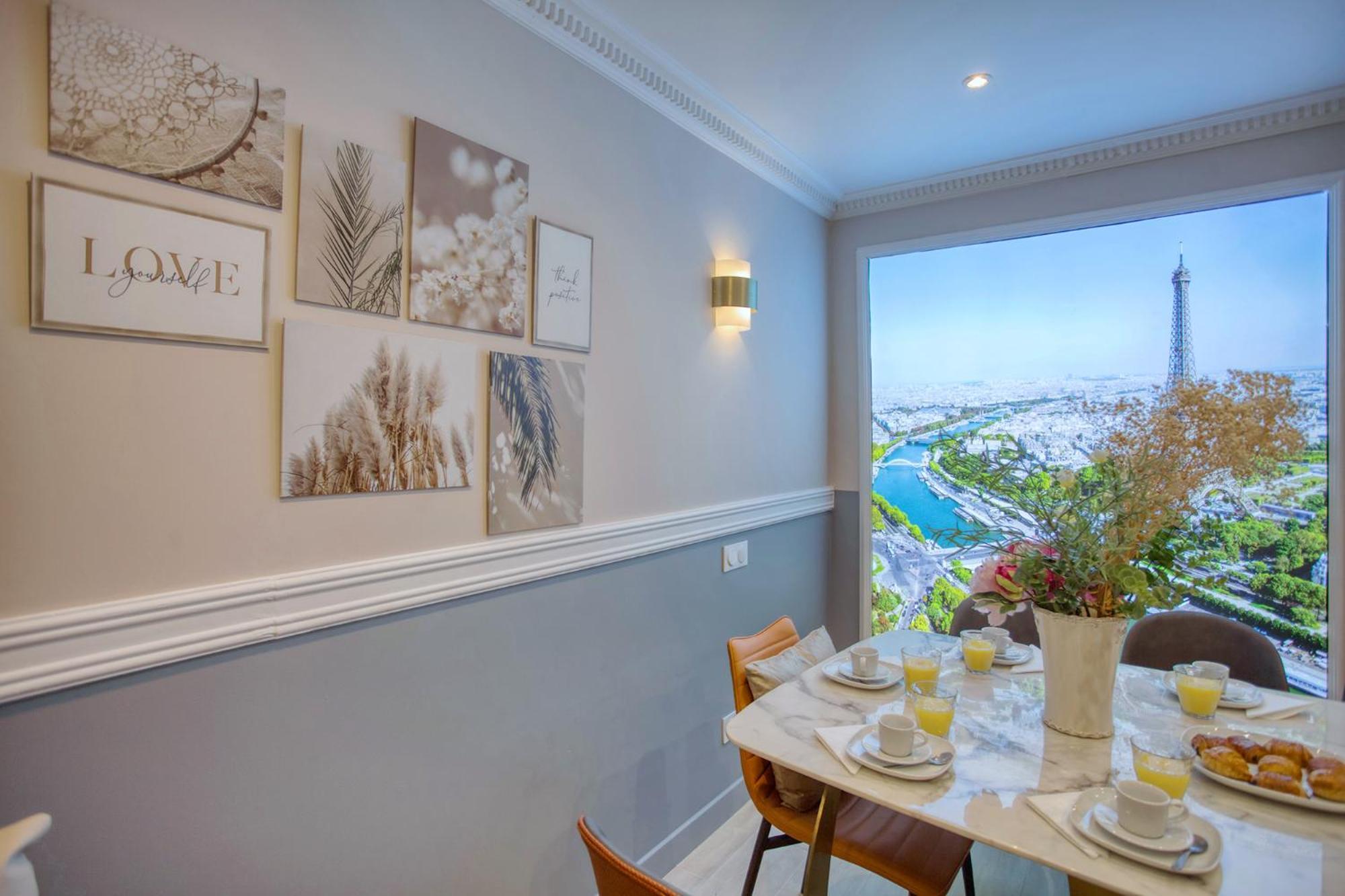 Elegant Triplex In Paris - Ideal For 10 - Aircon 외부 사진
