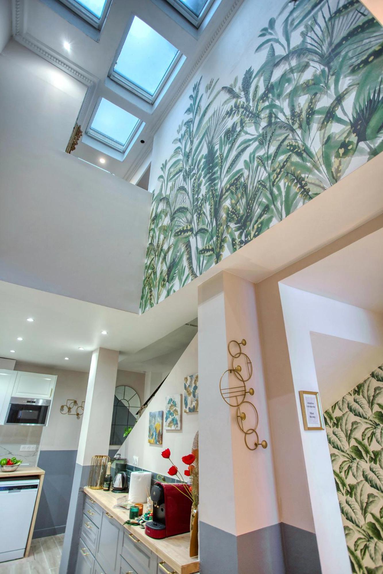 Elegant Triplex In Paris - Ideal For 10 - Aircon 외부 사진