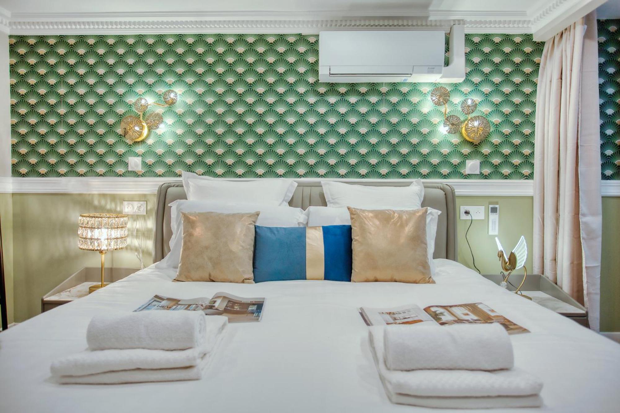 Elegant Triplex In Paris - Ideal For 10 - Aircon 외부 사진