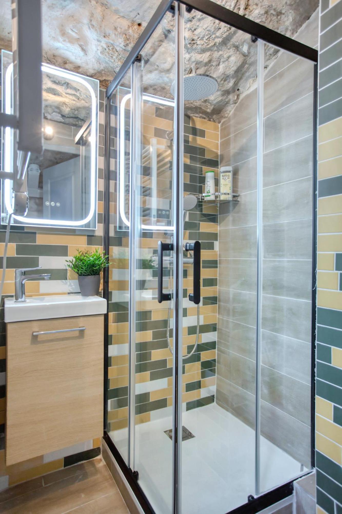 Elegant Triplex In Paris - Ideal For 10 - Aircon 외부 사진